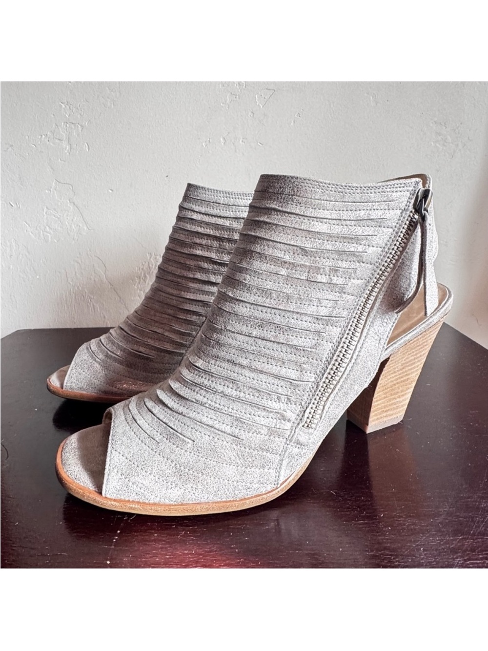 Paul Green Cayanne Peep-Toe Metallic Leather Booties US 9.5